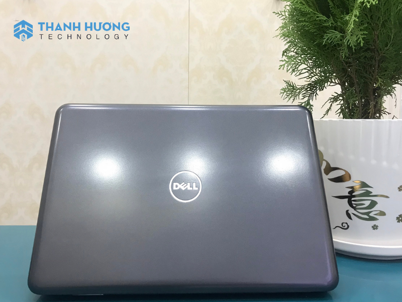 Dell latitude 3380