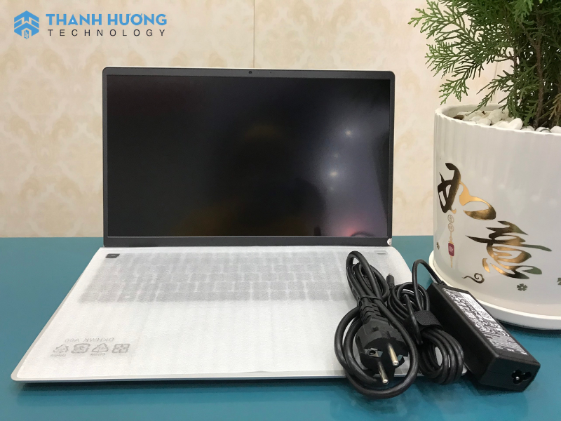 Dell inspiron 3511 mới tại thanh hương