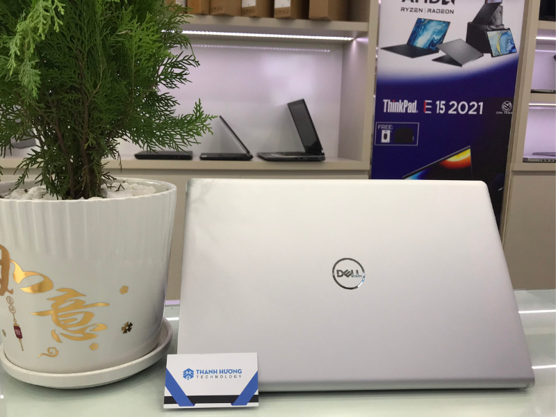 Dell Inspiron 3515