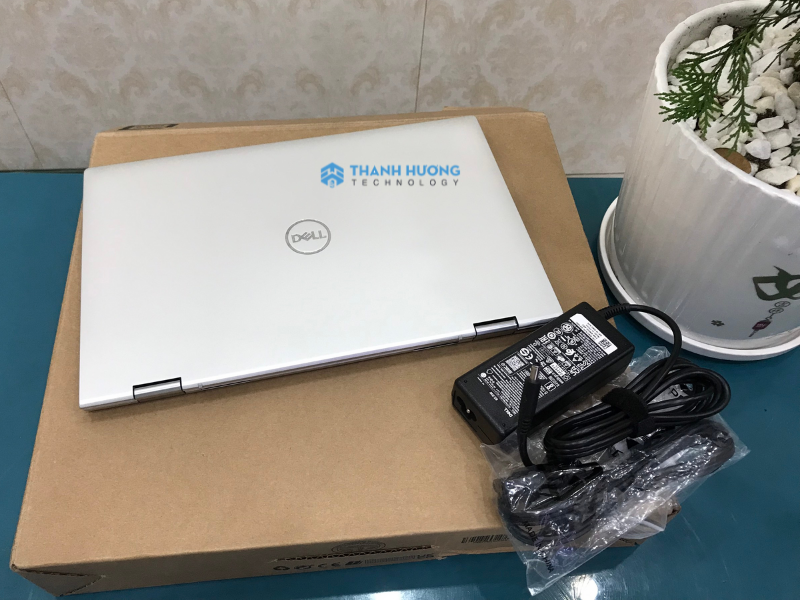 Dell inspiron 7306