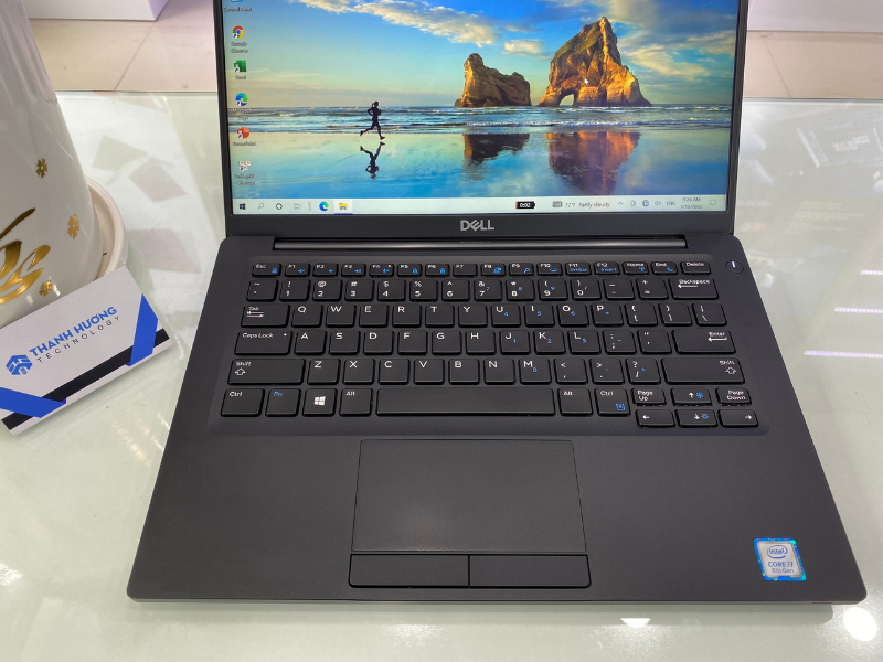 Dell Latitude 7390