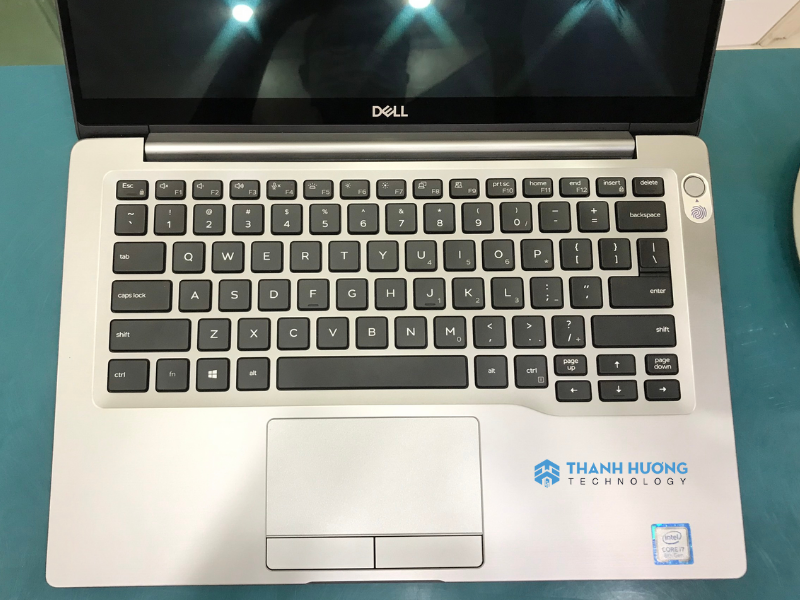 Dell Latitude 7400