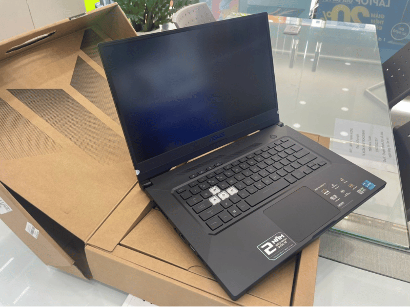 Asus TUF Dash F15 FX516PM