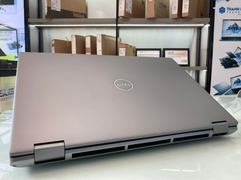 Dell Precision 7770