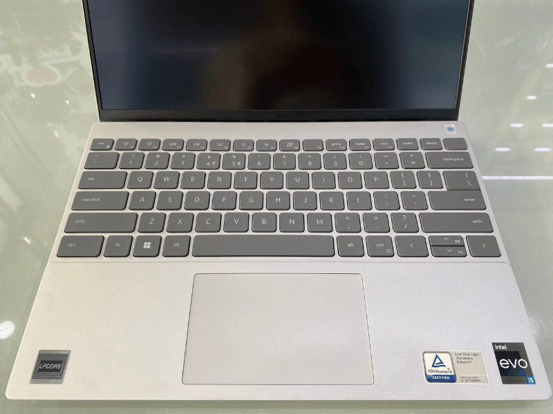 Dell Inspiron 13 5320