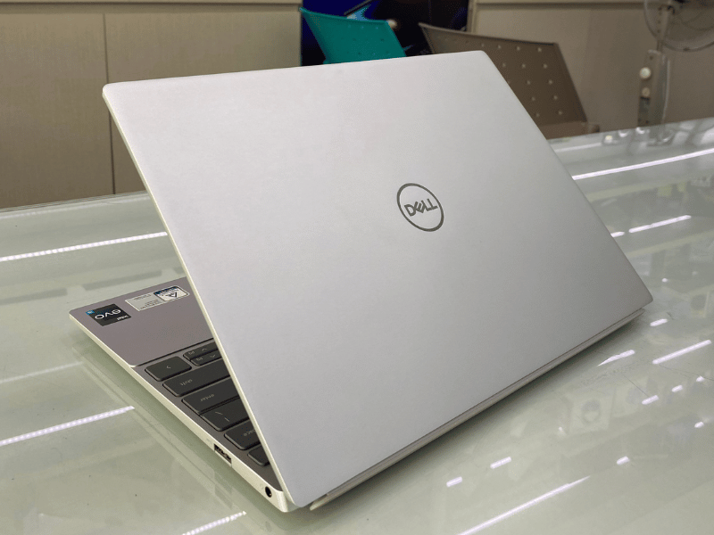 Dell Inspiron 13 5320