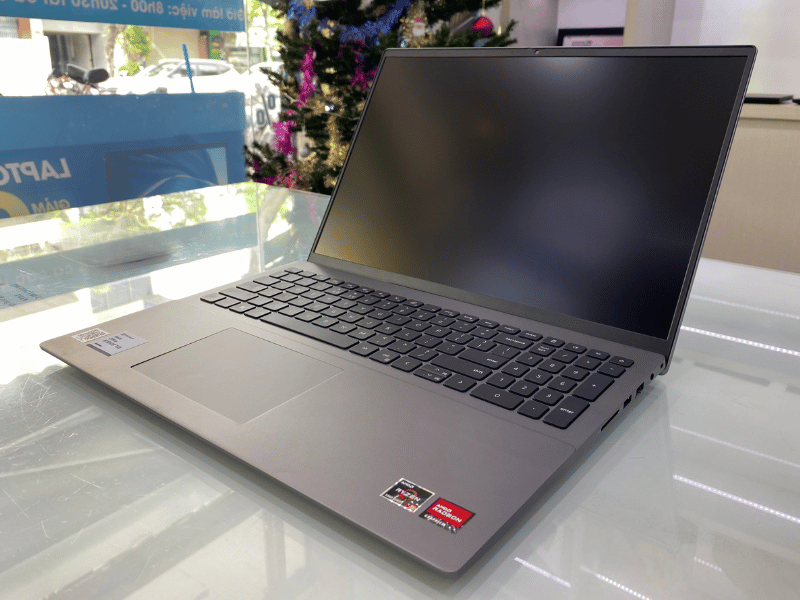 Dell Vostro 16 5625