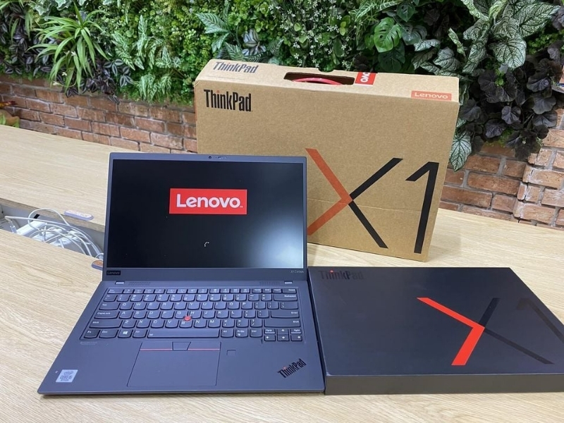 lenovo-thinkpad-x1-carbon-gen-8