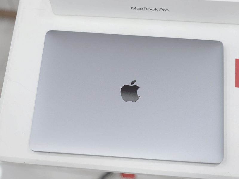 MacBook Pro 13 2020