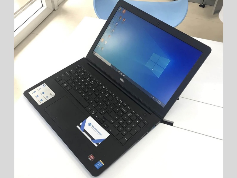 Dell Inspiron N5548