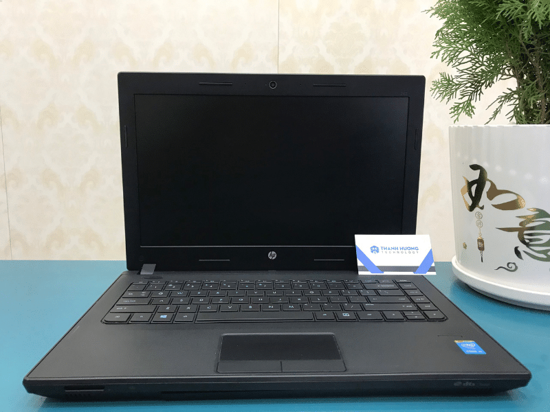 HP 242 G2 