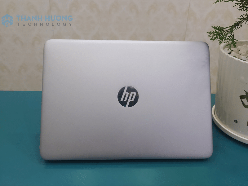 HP Elitebook 745 G4