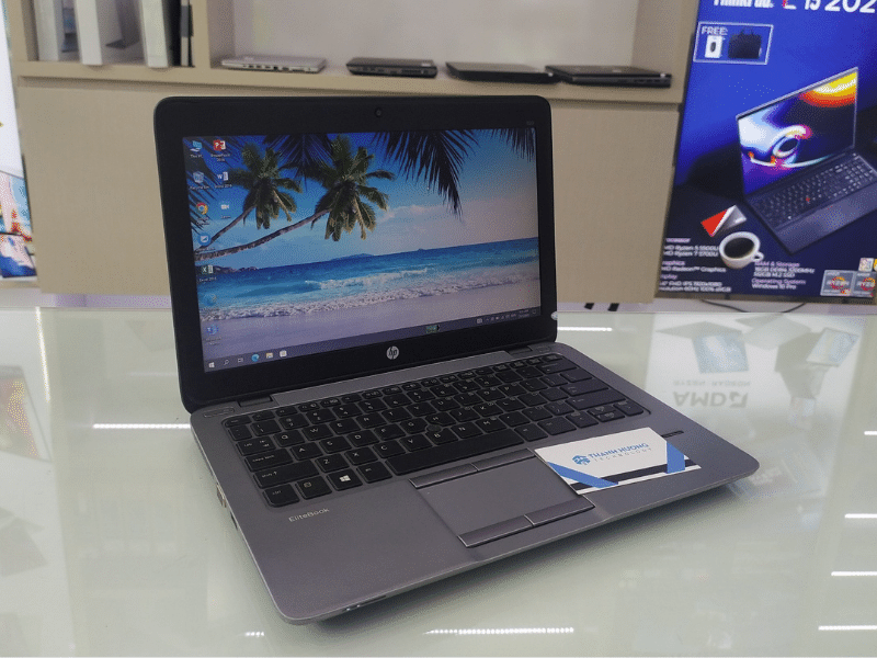 HP Elitebook 820 G2