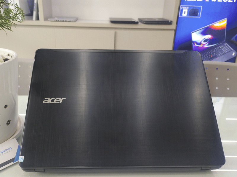 Acer Aspire F5 (2016)