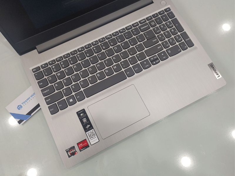 Lenovo IdeaPad 3 15ADA05