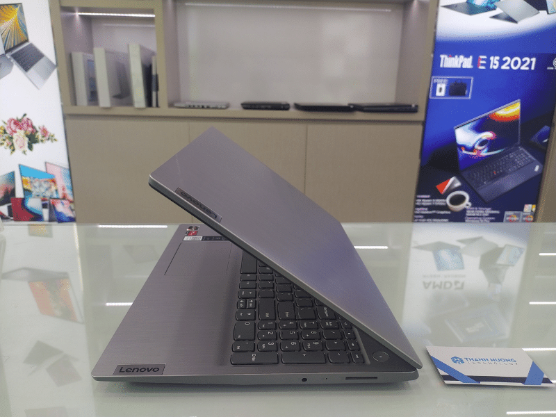 Lenovo IdeaPad 3 15ADA05