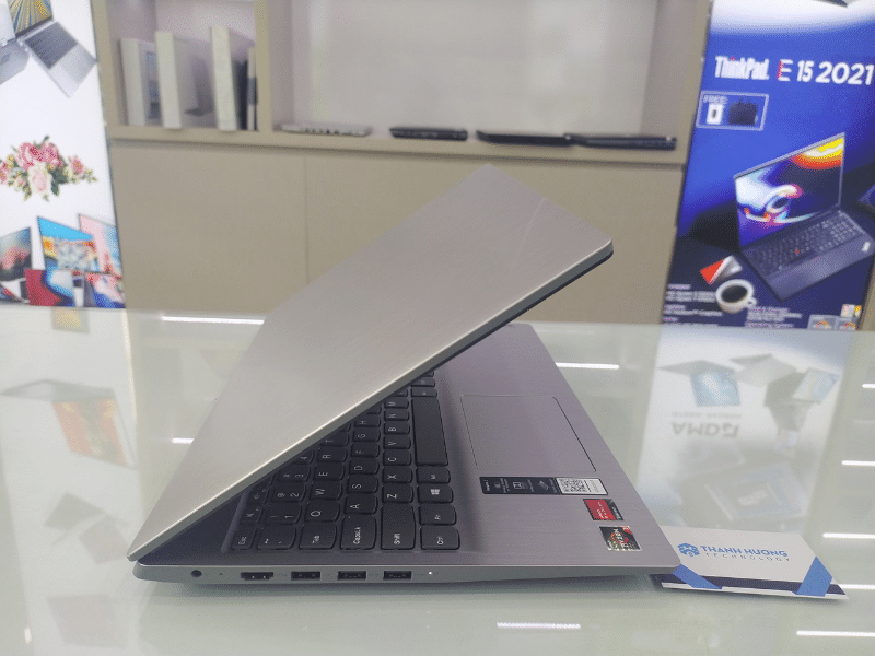 Lenovo IdeaPad 3 15ADA05