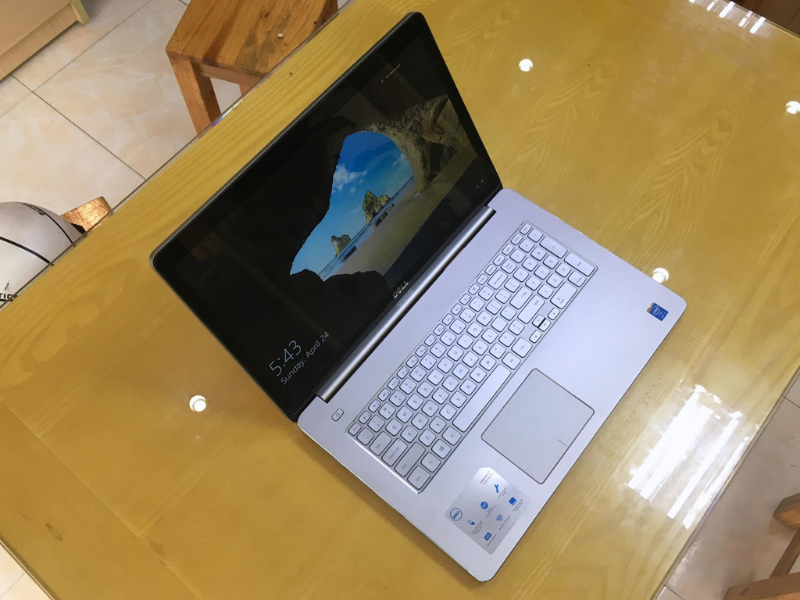 Dell Inspiron 7737