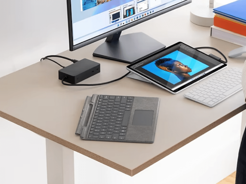 B&agrave;n ph&iacute;m Surface Pro X Alcantara