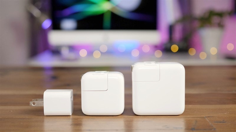 L&agrave;m sao biết iphone đang sạc nhanh