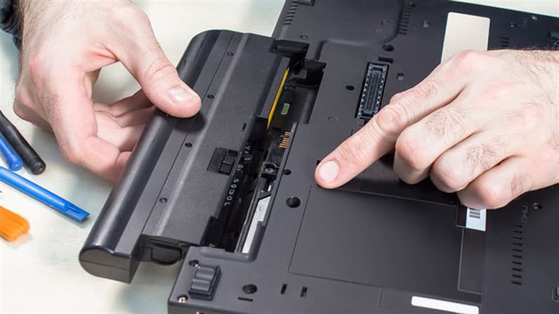 3 mẹo nhỏ giúp bạn 'xử lý' sự cố về pin trên laptop một cách nhanh chóng và hiệu quả