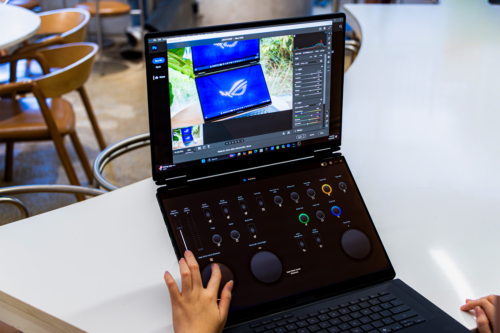 ASUS ROG chính thức ra mắt bộ ba ROG Zephyrus Duo, Zephyrus G14 và Zephyrus G16 trang bị Intel Panther Lake và RTX 50 Series tại Việt Nam