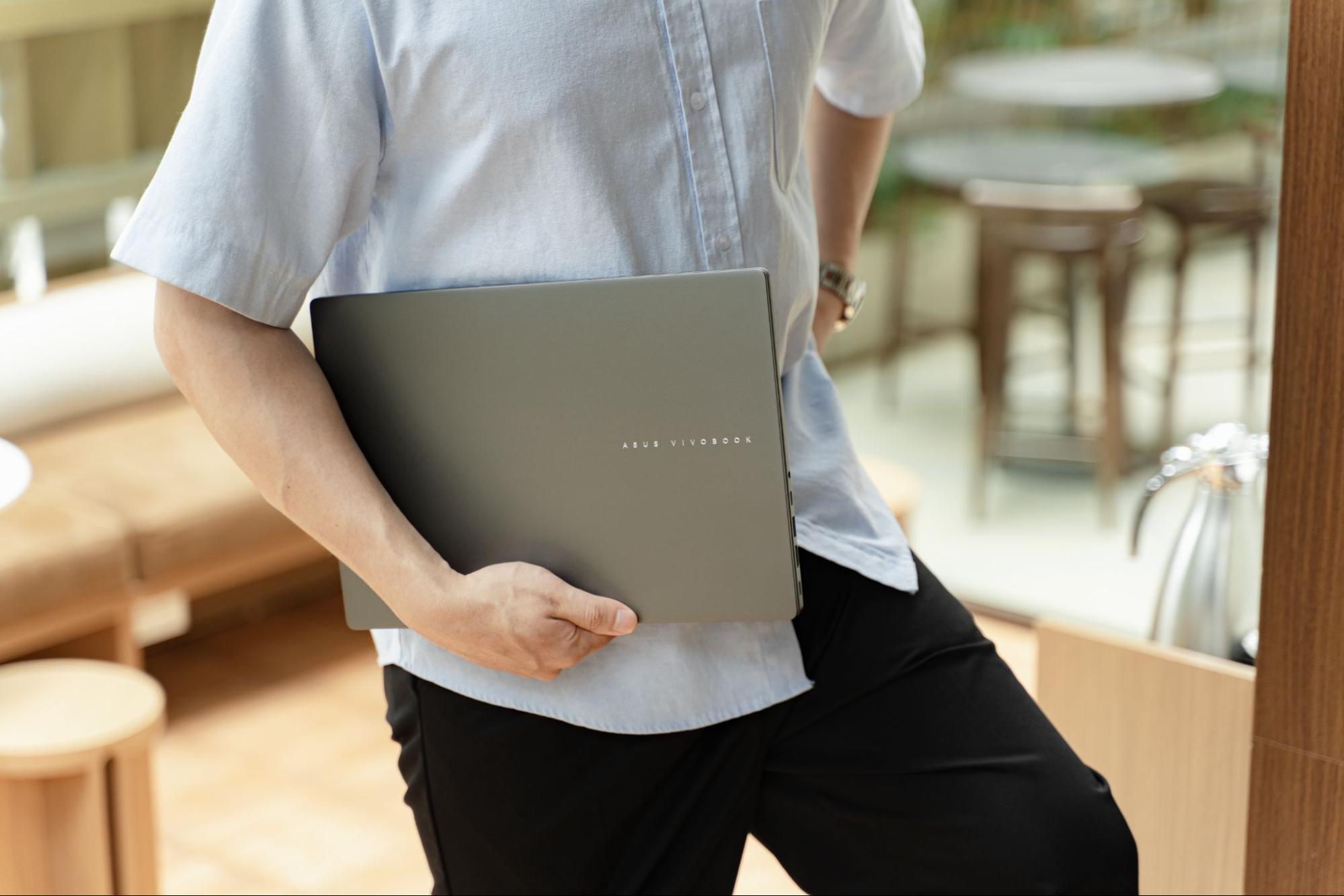 Mẹo chọn laptop cho sinh viên: 8 tính năng cực kỳ hữu ích nhưng dễ bị bỏ qua